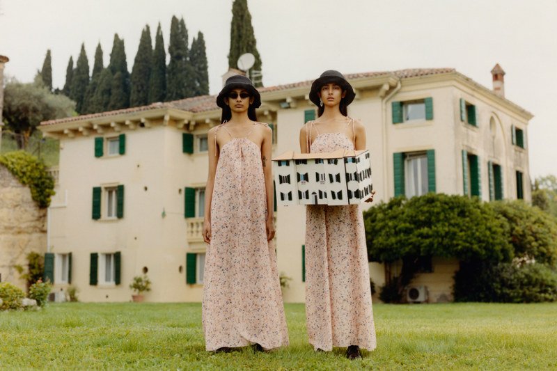 "Twin Room" od Reserved - kolekcja inspirowana filmami Wesa Andersona