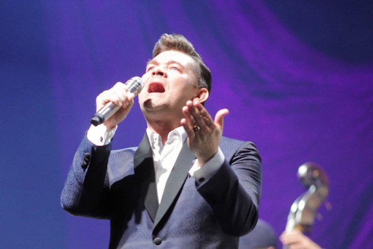 Zenek Martyniuk znowu znalazł się na językach. Wszystko z powodu podejścia jego syna Daniela do koronawirusa. Zenek Martyniuk, piosenkarz disco polo. Czy jego syn Daniel lekceważy zagrożenie, jakim jest koronawirus?