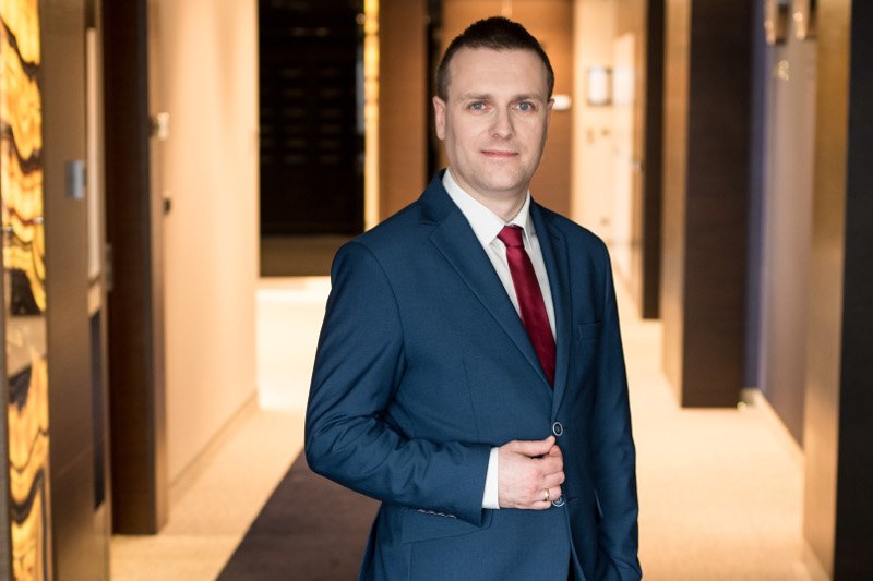 Grzegorz Ksepko, wiceprezes Zarządu ds. Korporacyjnych Energi, w przeszłości nawoływał do "czczenia złotego cielca".