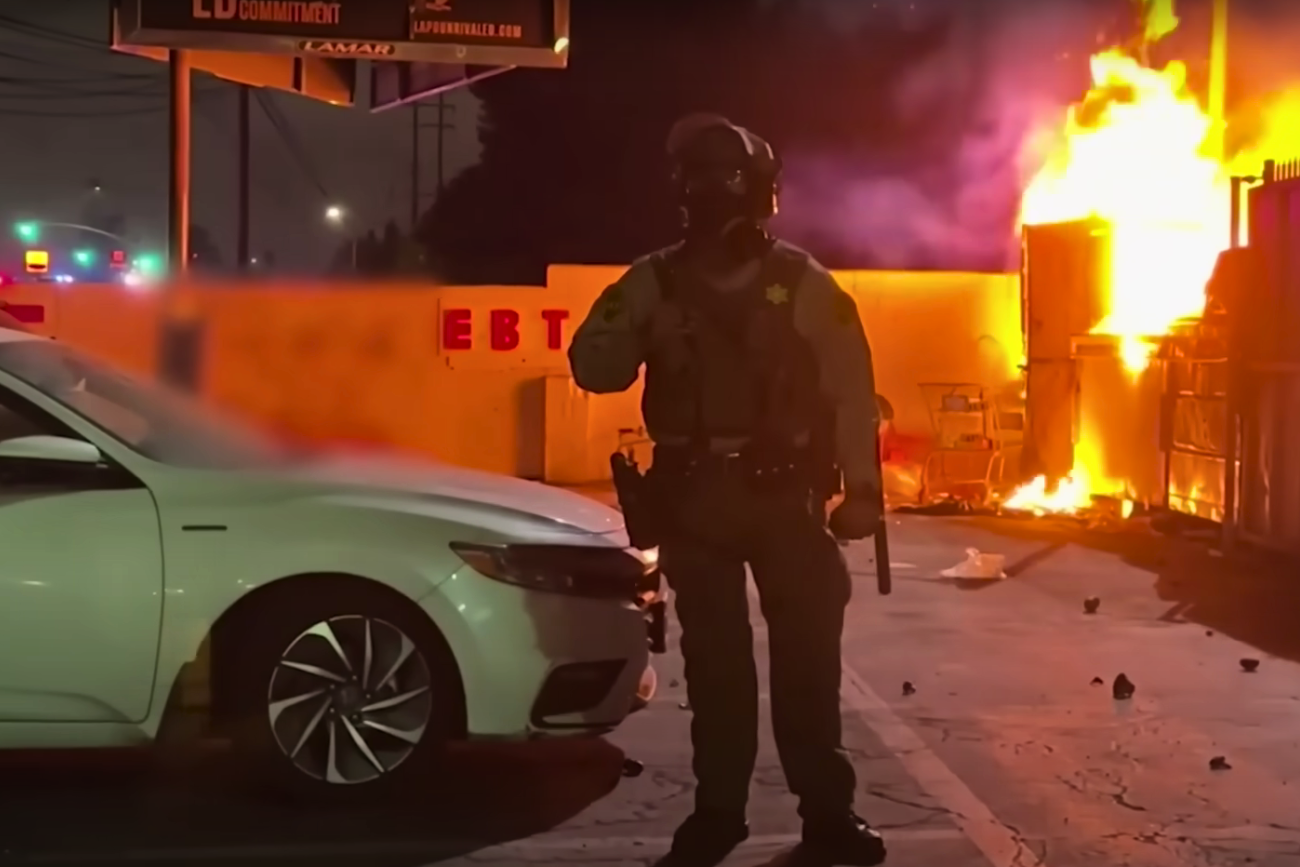 Zamieszki w Los Angeles po nalotach na imigrantów. Trump wysyła Gwardię Narodową