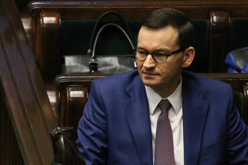Premier Morawiecki przedstawił w środę projekt nowelizacji ws. klasyfikacji matur.