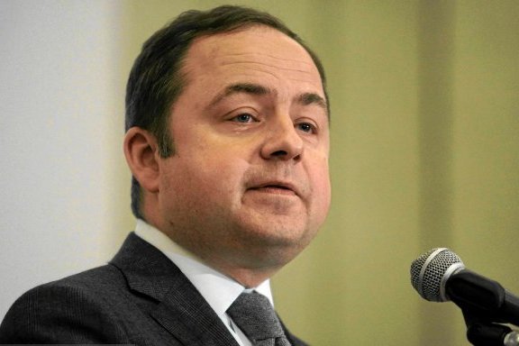 Przyszły minister chce by Polska sama decydowała o ewentualnym przyjmowaniu uchodźców.