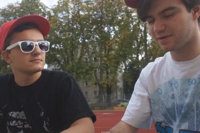 Każdy jakoś zaczynał. Poznaj pierwsze filmy znanych youtuberów