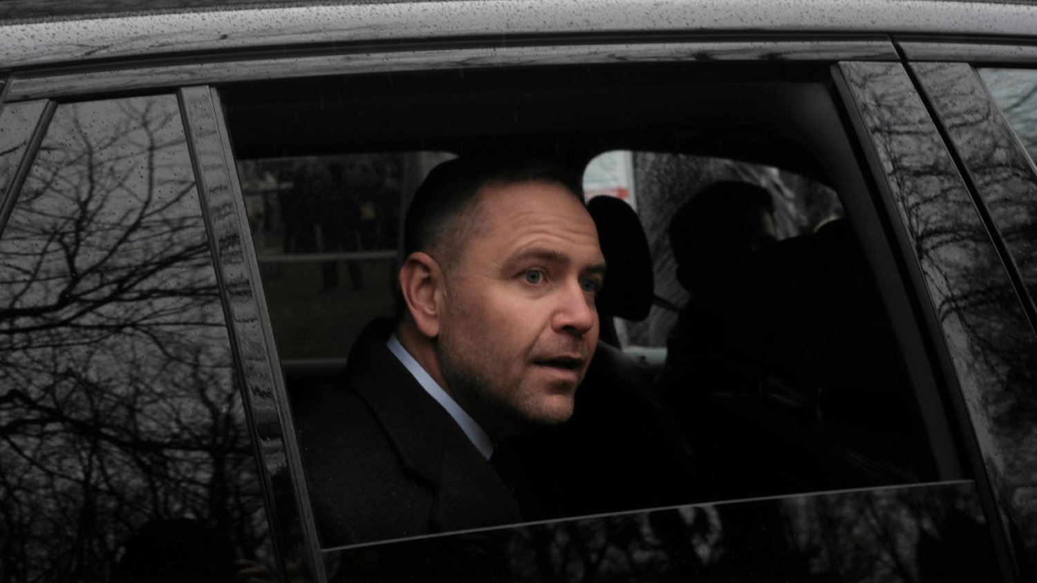 Gdzie jest prezydent-elekt? Mijają kolejne godziny, a... Nawrocki milczy Gdzie jest Karol Nawrocki? Zaskakujące milczenie zwycięzcy wyborów 2025
