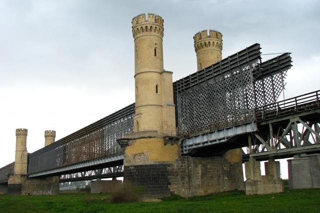 Zabytkowy Most Tczewski jest obecnie w opłakanym stanie