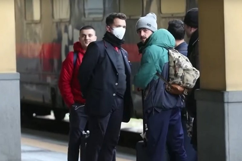 Włochy przez koronawirusa stały się czerwoną strefą. Niektórzy próbowali wcześniej wyjechać m.in. z Mediolanu.