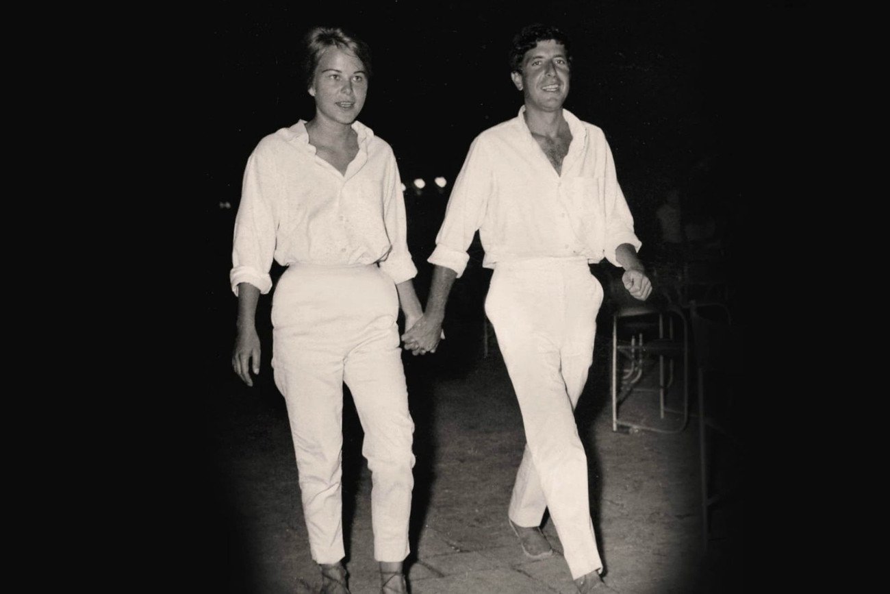 "Marianne i Leonard: Słowa miłości" to film, który opowiada o trudnej miłości muzyka i jego muzy.