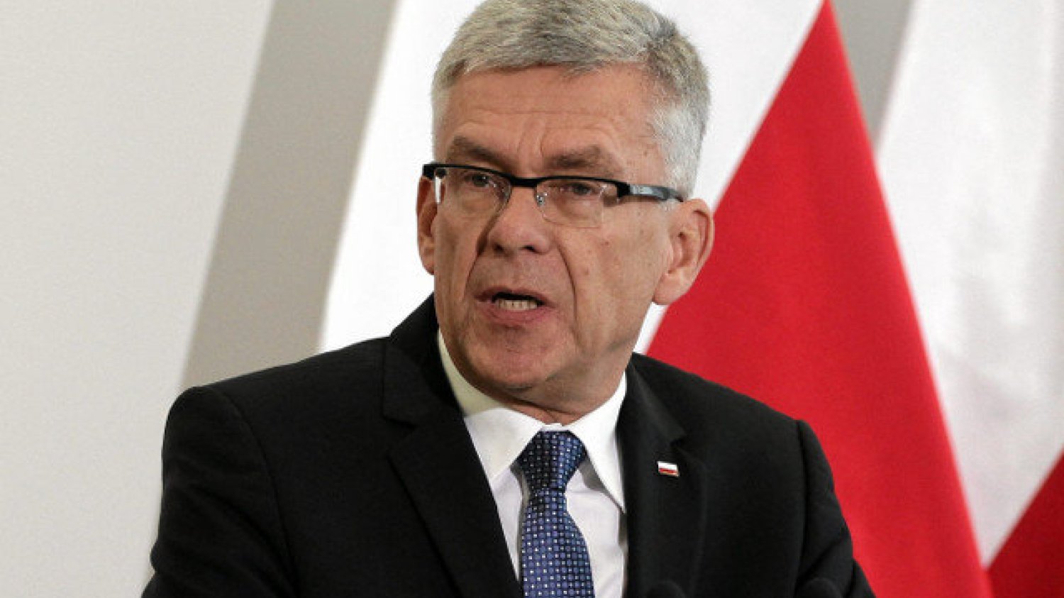Marszałek Senatu Stanisław Karczewski twierdzi, że Sejm i Senat przyjęły ten sam projekt ustawy.