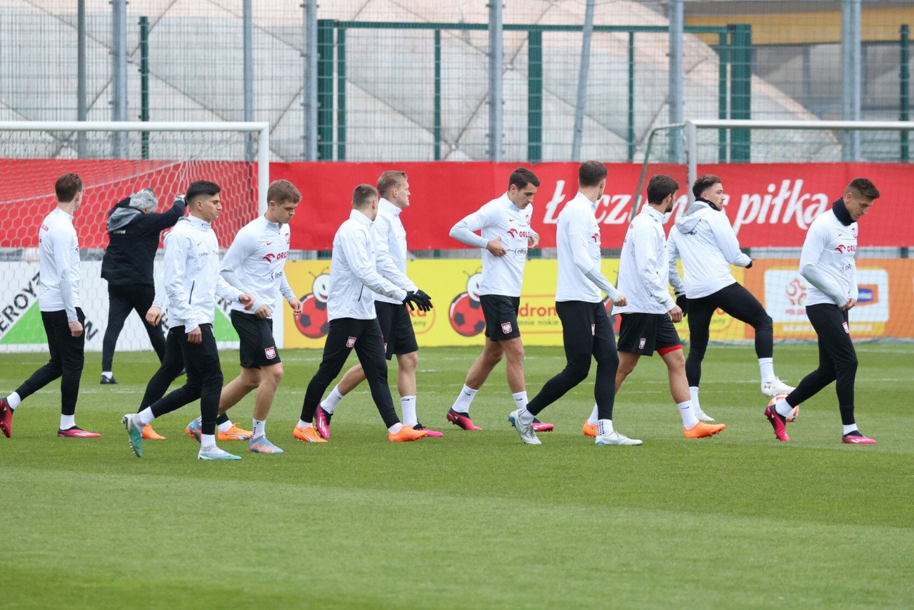 Jakie szanse na awans z grupy eliminacyjnej ma Polska?