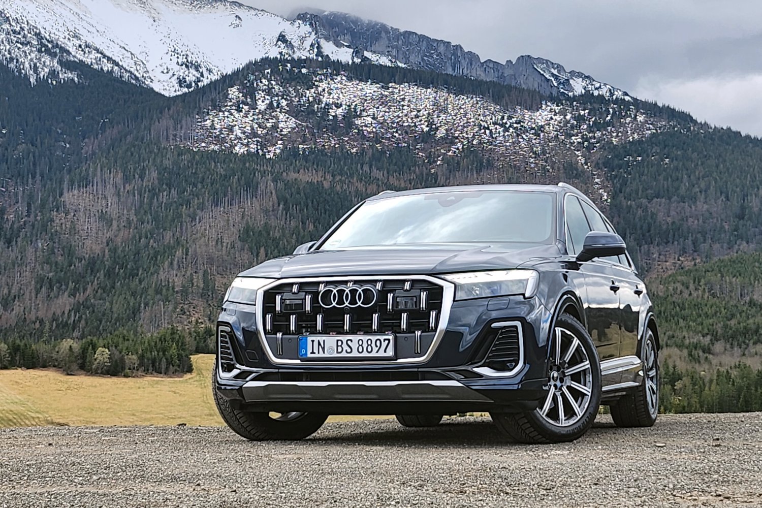 Unowocześnione Q7 prezentuje się naprawdę dobrze!