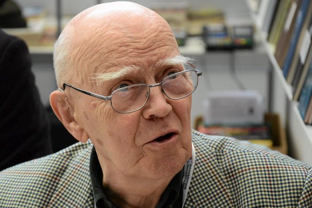 Jarosław Marek Rymkiewicz otrzymał pieniądze od PKO BP w ramach wyróżnienia przez PiS.