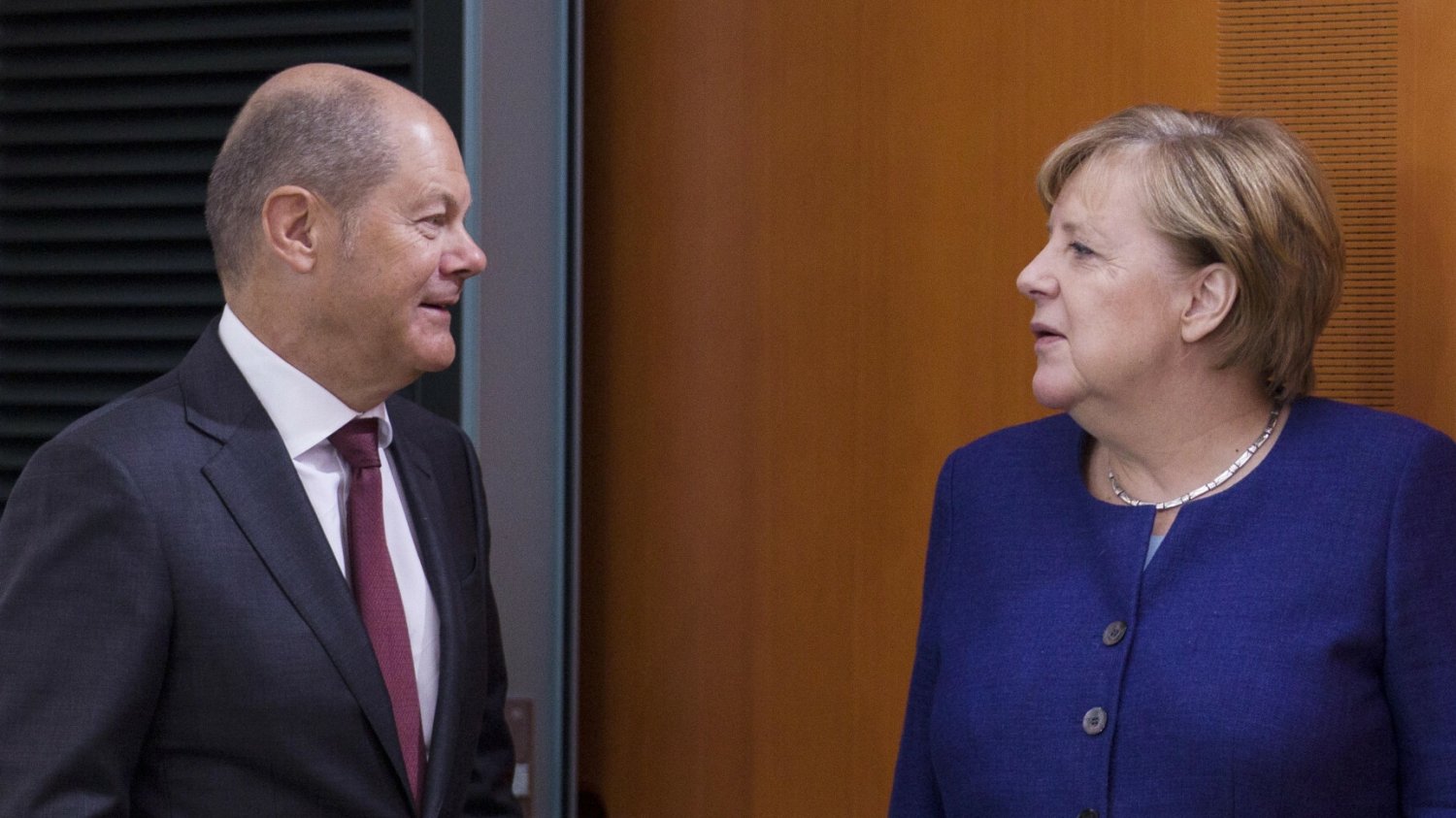 "Plan b" Olafa Scholza. Żyć jak Angela Merkel