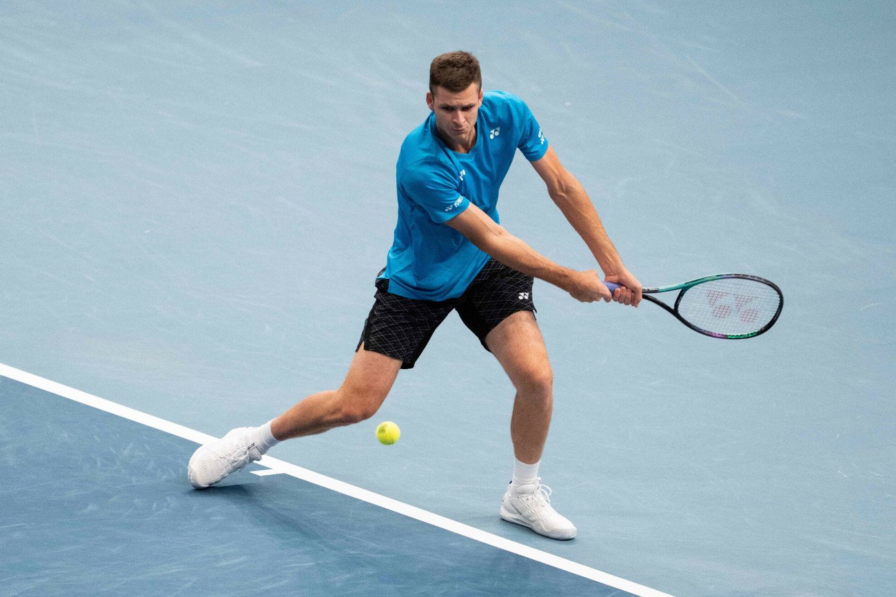 Hubert Hurkacz w swoim pierwszym występie na turnieju wygrał w dwóch setach. Tommy Paul był słabszy od Polaka.