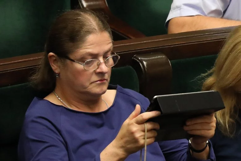 Jedna z najbardziej "wyrazistych" postaci w PiS zapowiada odejście na emeryturę.
