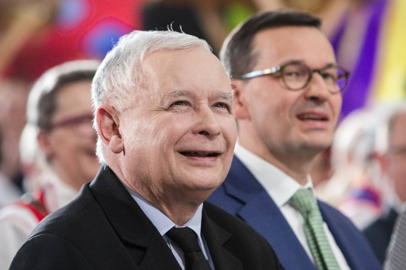 Po publikacji nowego sondażu IBRiS już wiadomo, dzięki komu PiS wciąż ma wysokie poparcie.