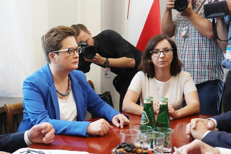 W walce z Ryszardem Petru o wewnątrzpartyjną władzę Katarzyna Lubnauer ma silne wsparcie Kamili Gasiuk-Pihowicz.