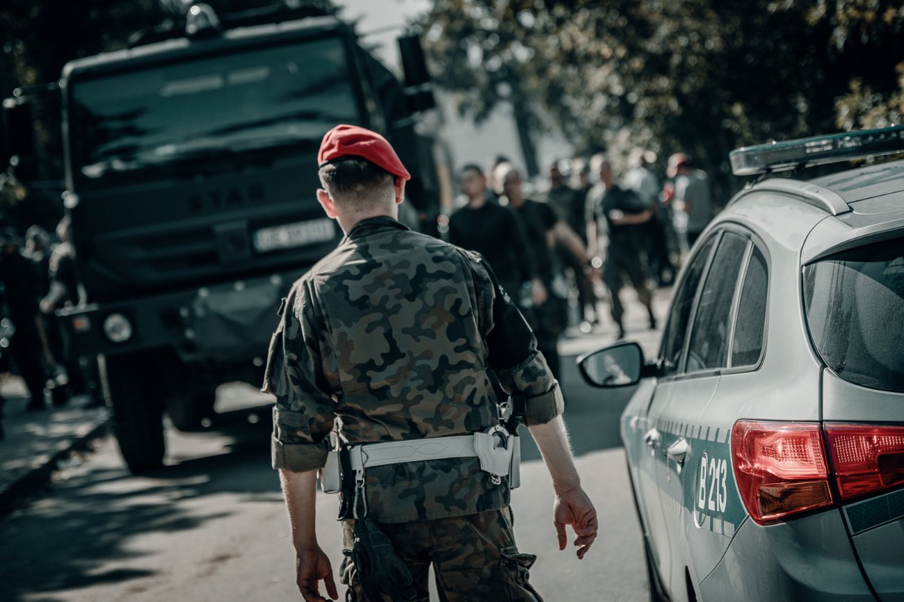Wojsko reaguje po wybuchu na Lubelszczyźnie. Pojawiła się informacja o "silniku ze śmigłem"