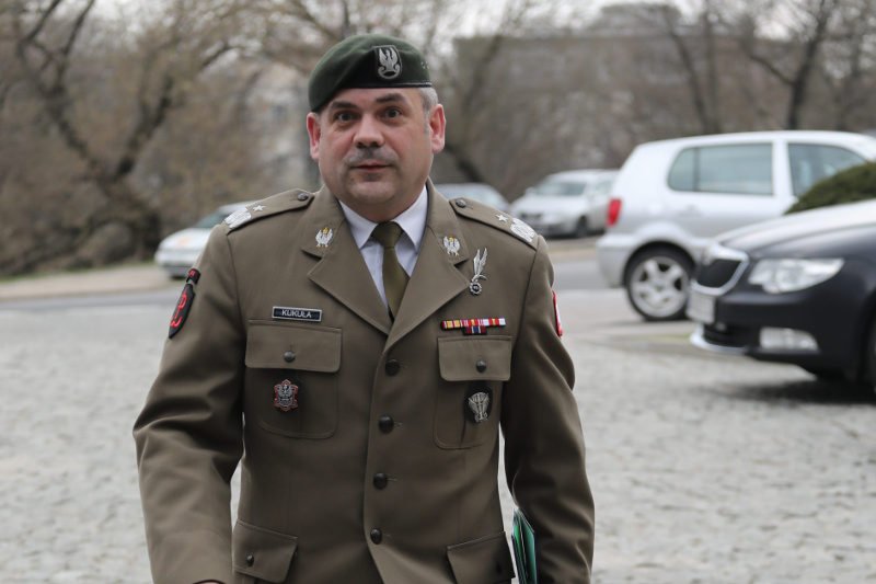 Gen. Wiesław Kukuła przekonuje, że tworzy WOT na takich samych zasadach, jak budowano Armię Krajową.