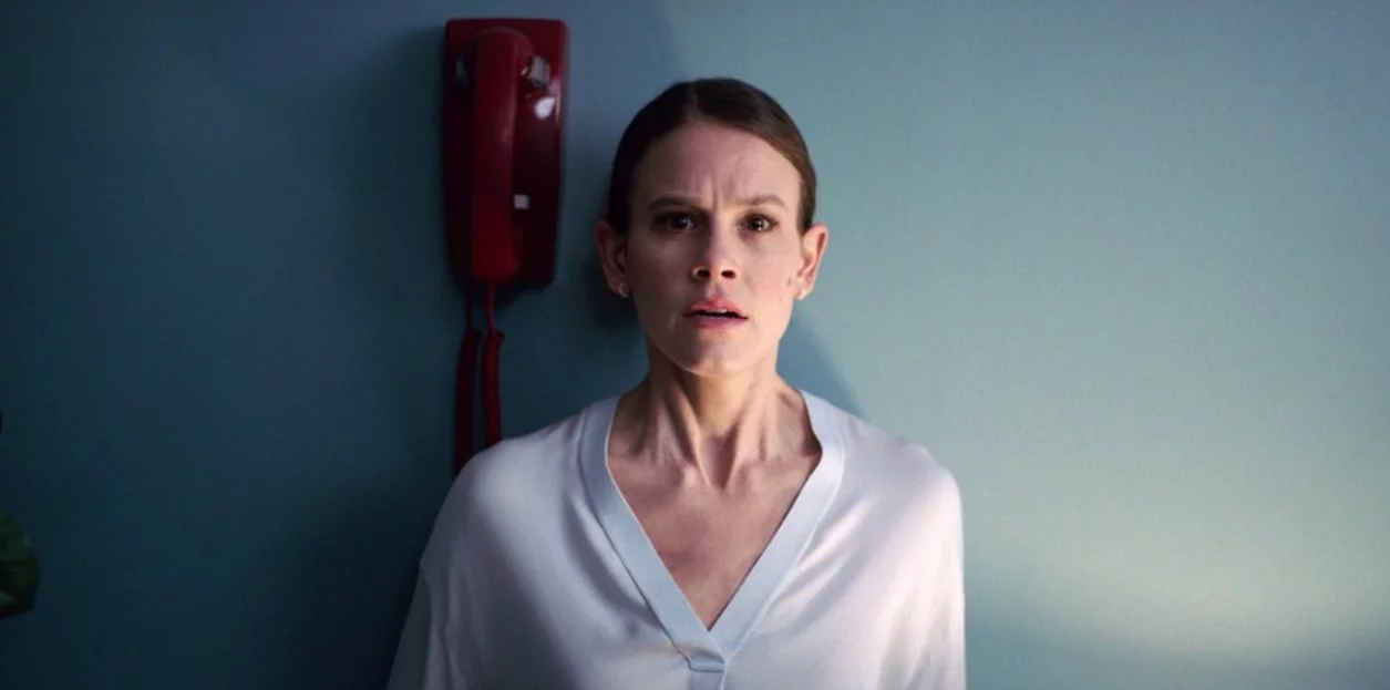 usmiechnij sie horror recenzja parker finn sosie bacon