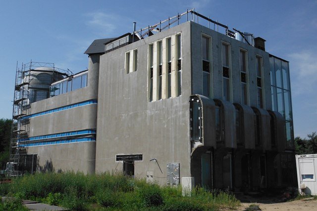 Budowa Ośrodka Kultury Muzułmańskiej. Stan z sierpnia 2013 roku