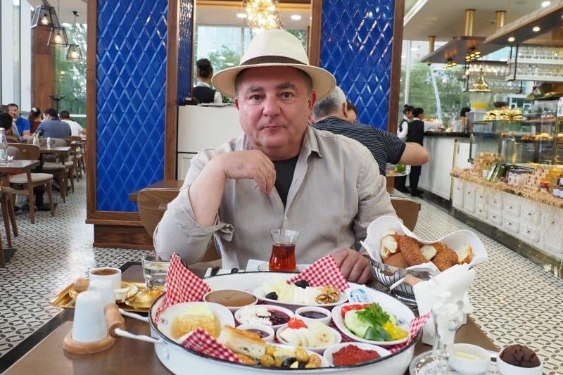 Dziennikarz kulinarny będzie mieć swój kanał na Youtube.