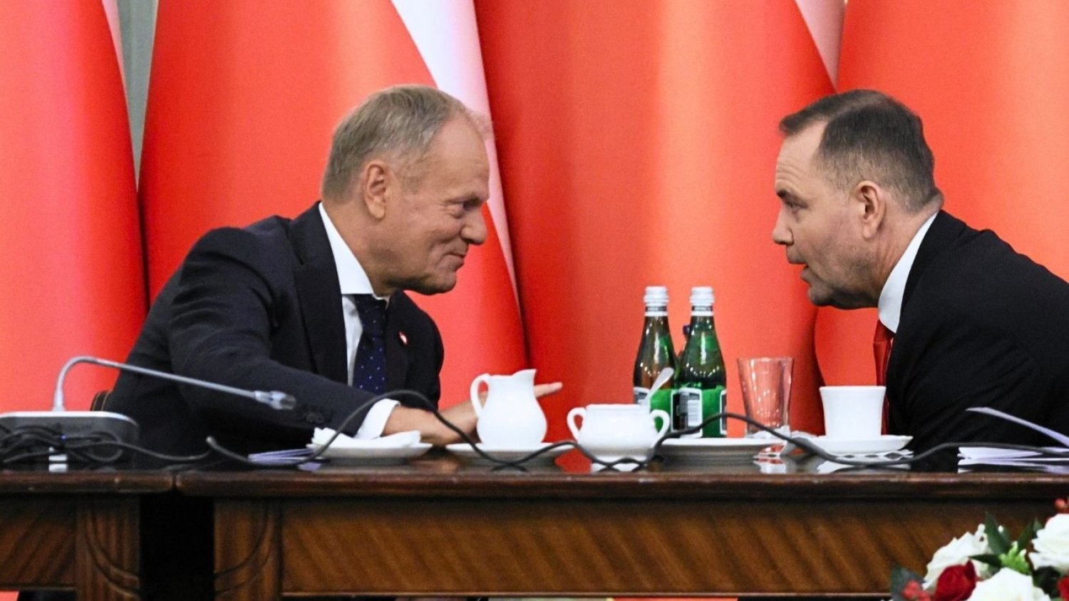Tusk poprawił Nawrockiego.