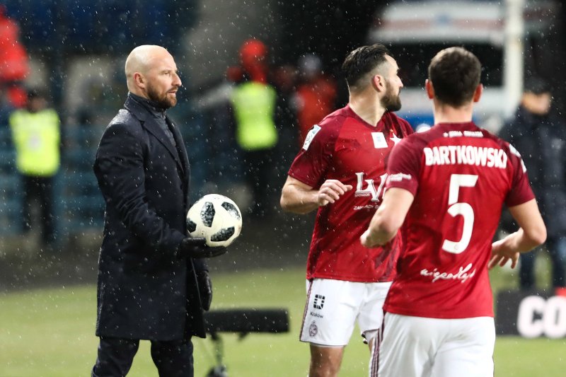 Sytuacja Wisły Kraków powoli staje się naprawdę beznadziejna.