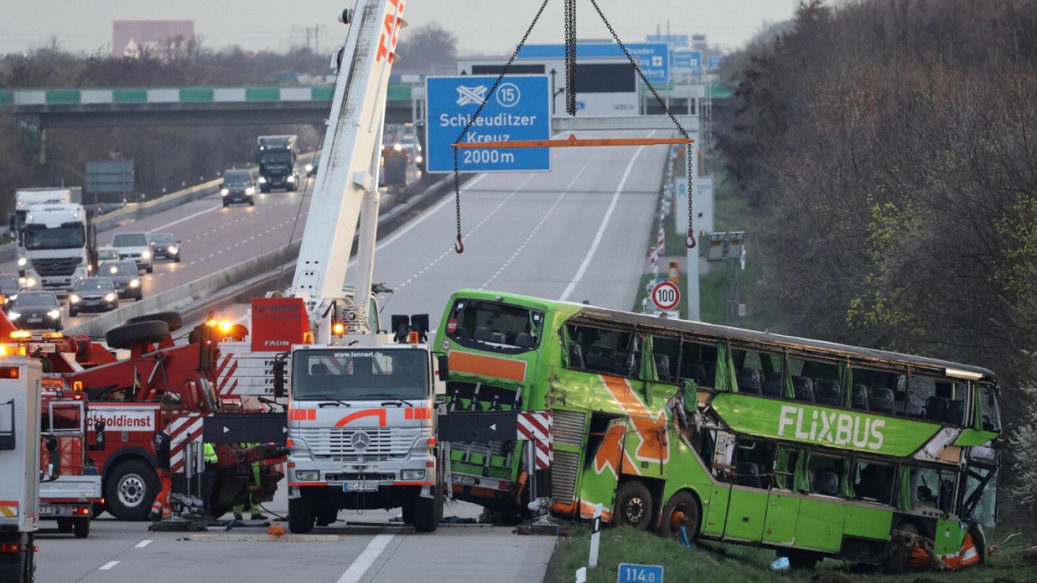 Nowe fakty po wypadku Flixbusa w Niemczech. Wśród ofiar jest Polka.