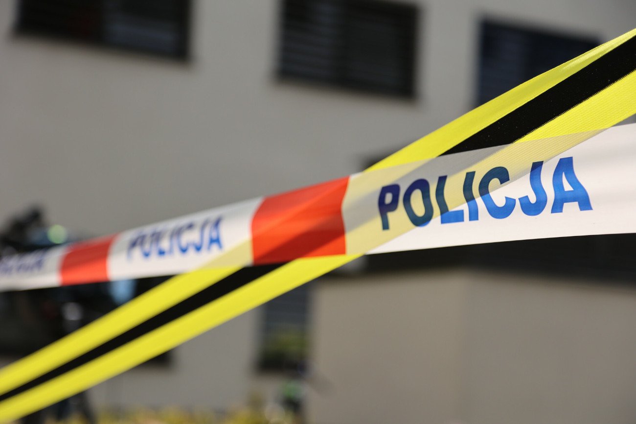 Nowe informacje ws. strzelaniny we Wrocławiu. Dramat rozegrał się przed klatką