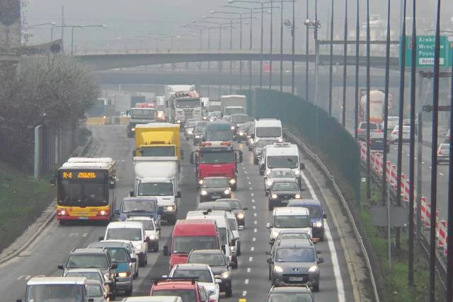 Warszawa nie załapała się na podium tegorocznej edycji rankingu najwolniejszych miast wojewódzkich