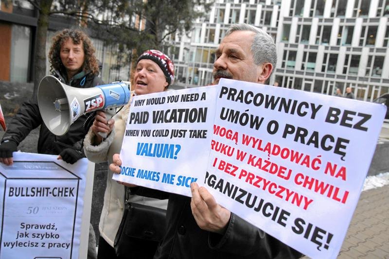 Umowy śmieciowe to marginalny problem? Bez etatu pracuje tylko 3 proc. Polaków