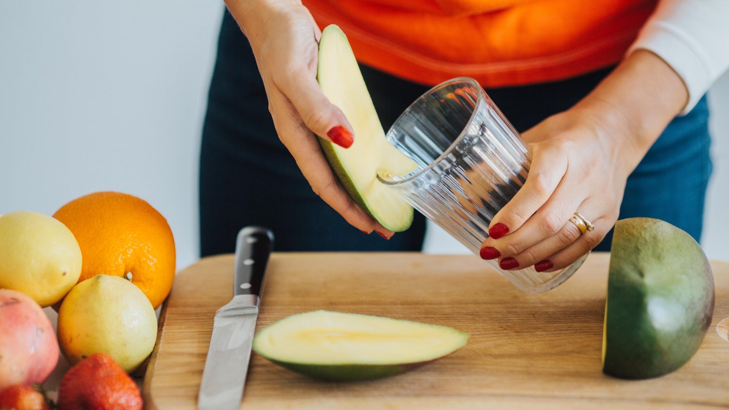 Poznaj sztuczki kuchenne, które ułatwią ci pracę i zaoszczędzą twój czas!