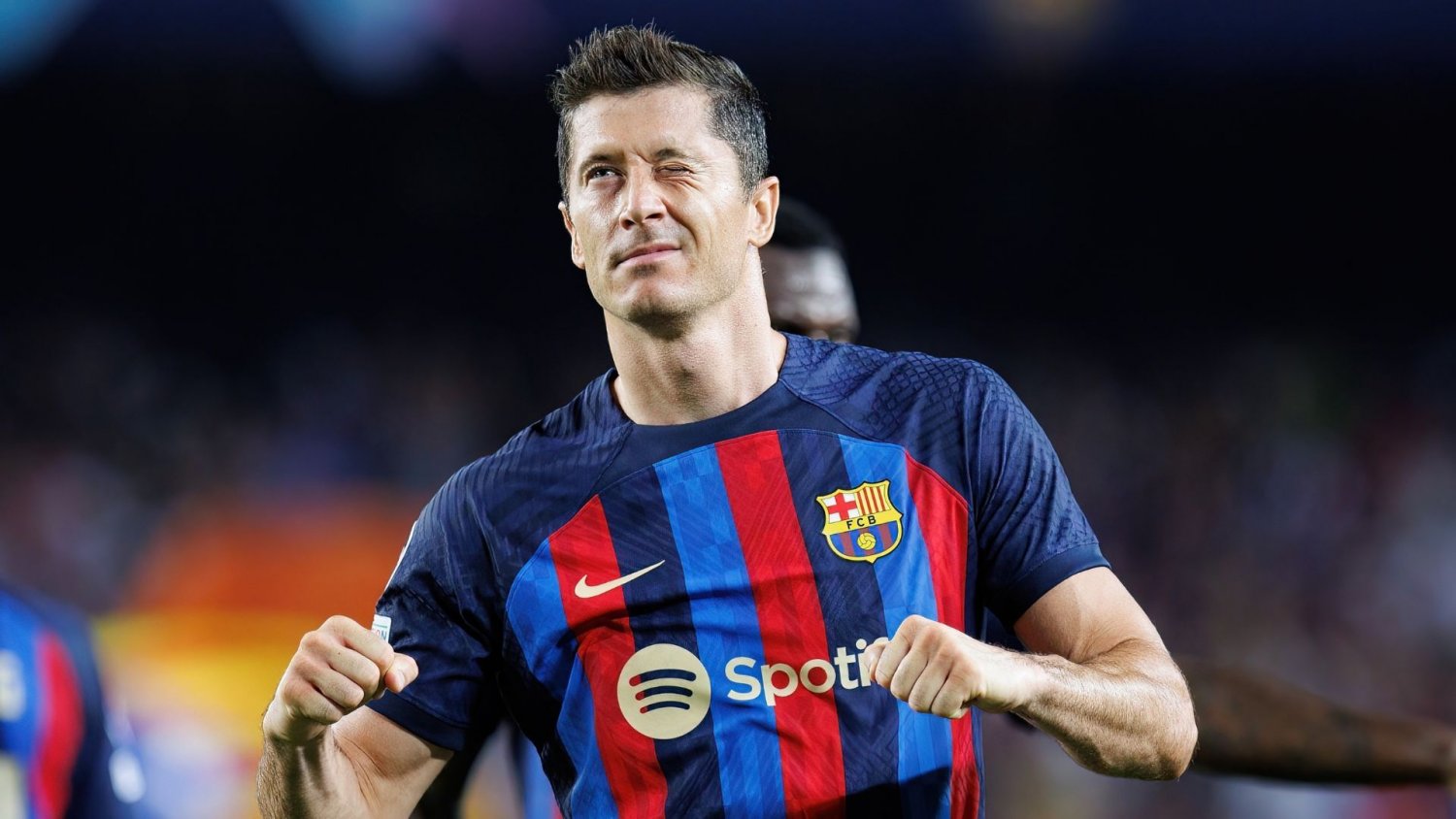 Lewandowski w Barcelonie ma długo nie pograć. O Polaka walczą 2 egzotyczne kluby