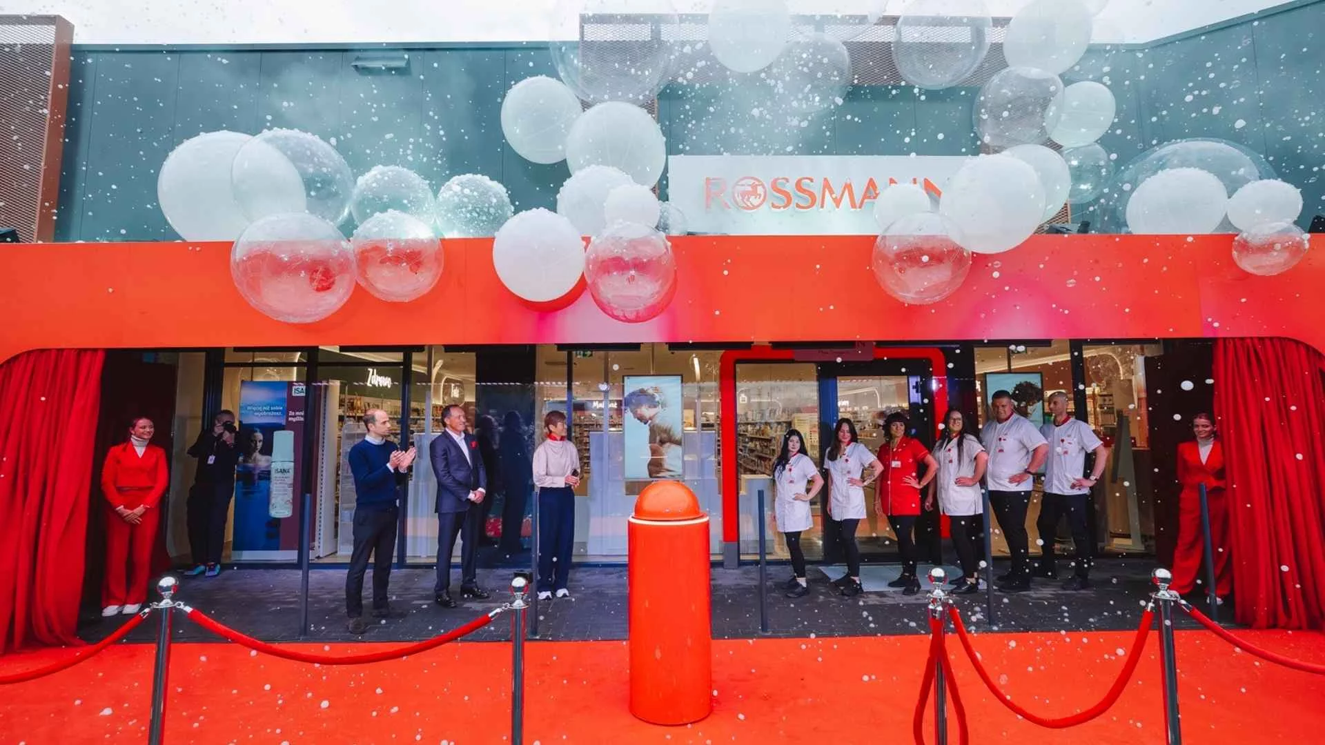 Rossmann otworzył drogerię w nowym koncepcie.