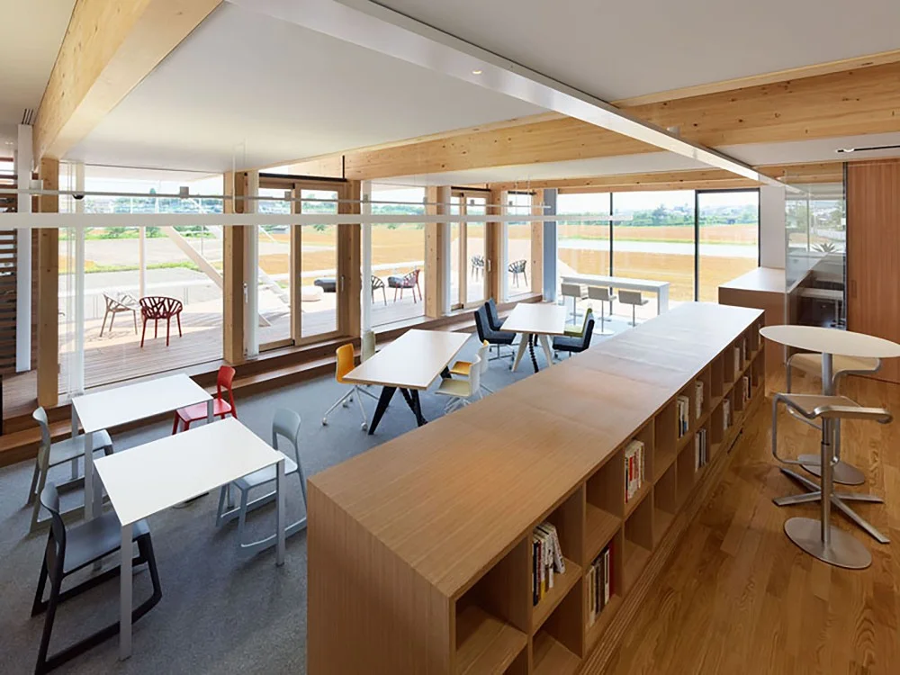 Wykorzystane przeze mnie zdjęcia do materiałów prasowych i prezentacyjncyh [url=http://homepage2.nifty.com/AUAU/] AUAU Architects [/url] zrobił [url=http://www.masayayoshimura.com/] Masaya Yoshimura[/url].