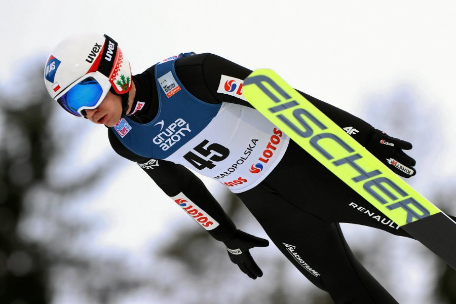 Kamil Stoch wygrał konkurs skoków Pucharu Świata w Zakopanem, Dawid Kubacki był trzeci.