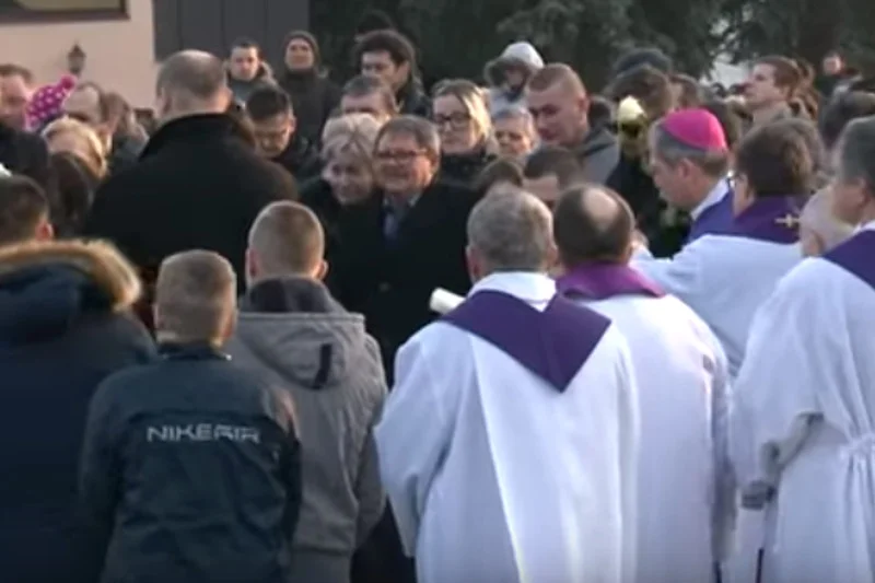 Pogrzeb dziennikarza Jana Kuciaka i mocne słowa słowackiego arcybiskupa: "Atak na dziennikarza uważam za atak na wolność".