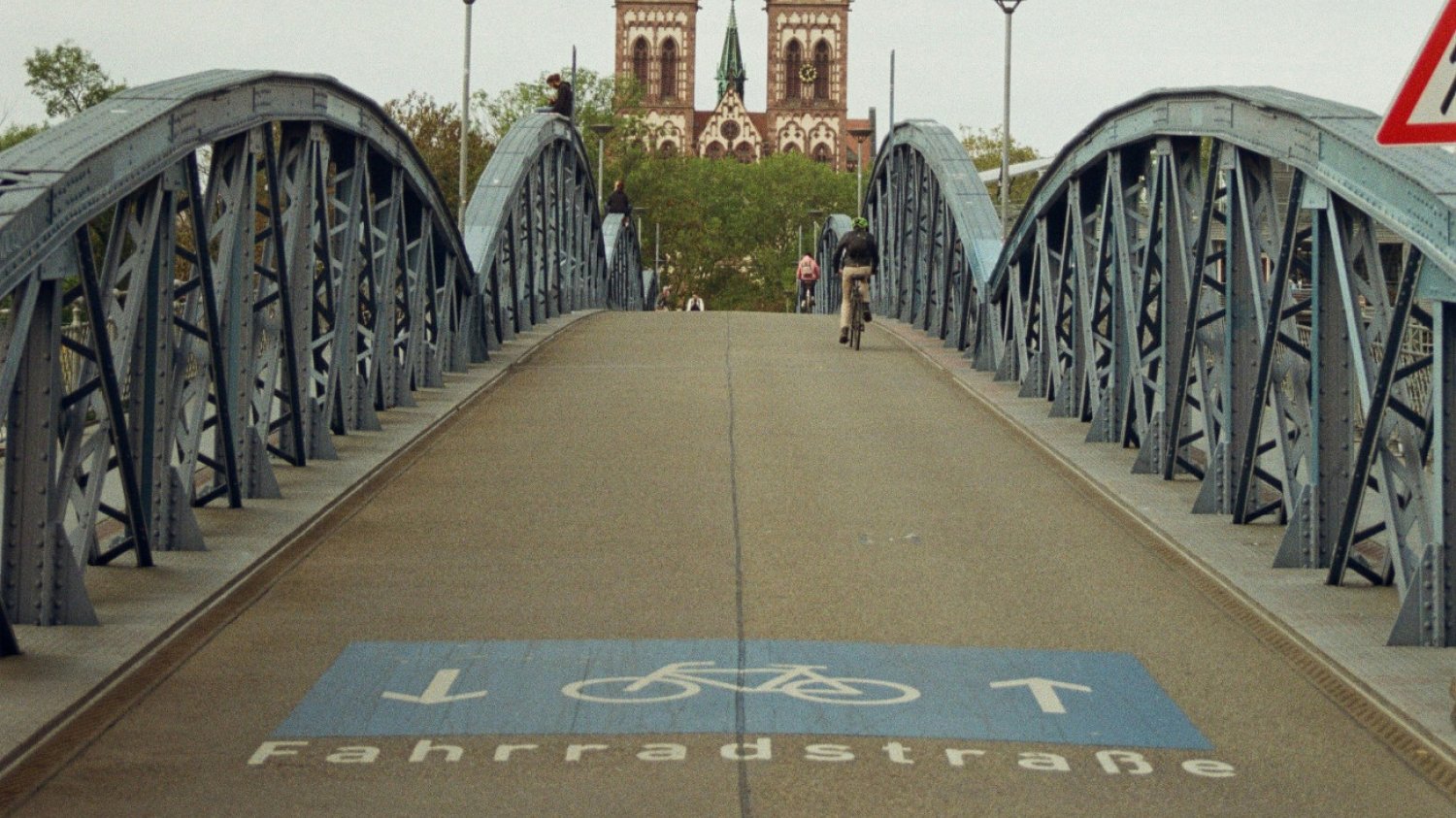 Berlin daje miliard euro na mosty. Rządowa spółka miała wielki problem Berlin daje miliard euro na remont mostów. Odpowiedź na "weto" rządowej spółki