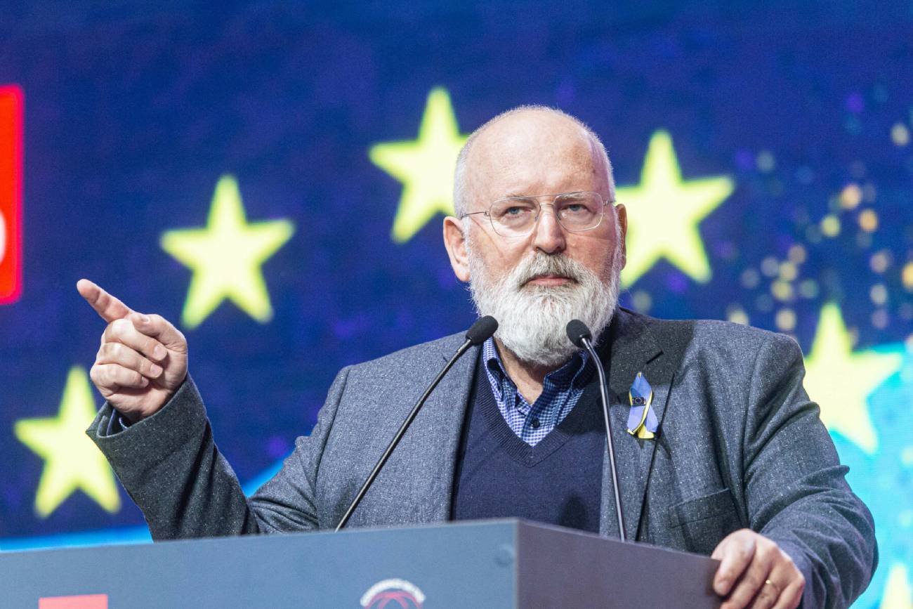 Frans Timmermans złożył rezygnację ze stanowiska wiceprzewodniczącego KE