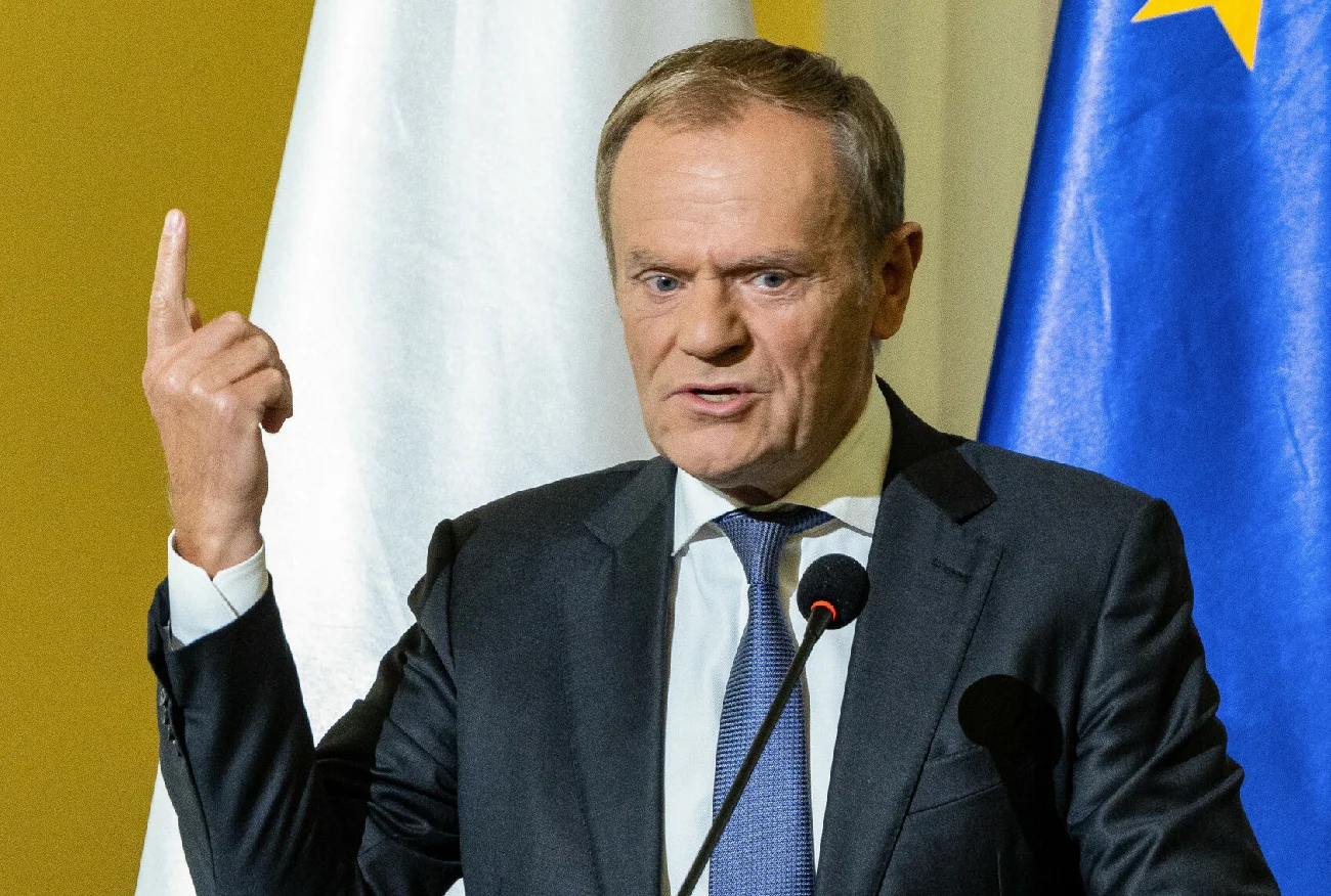 Sondaż. Jarosław Kaczyński bez szans na władzę. Tyle osób chce poprzeć PO.