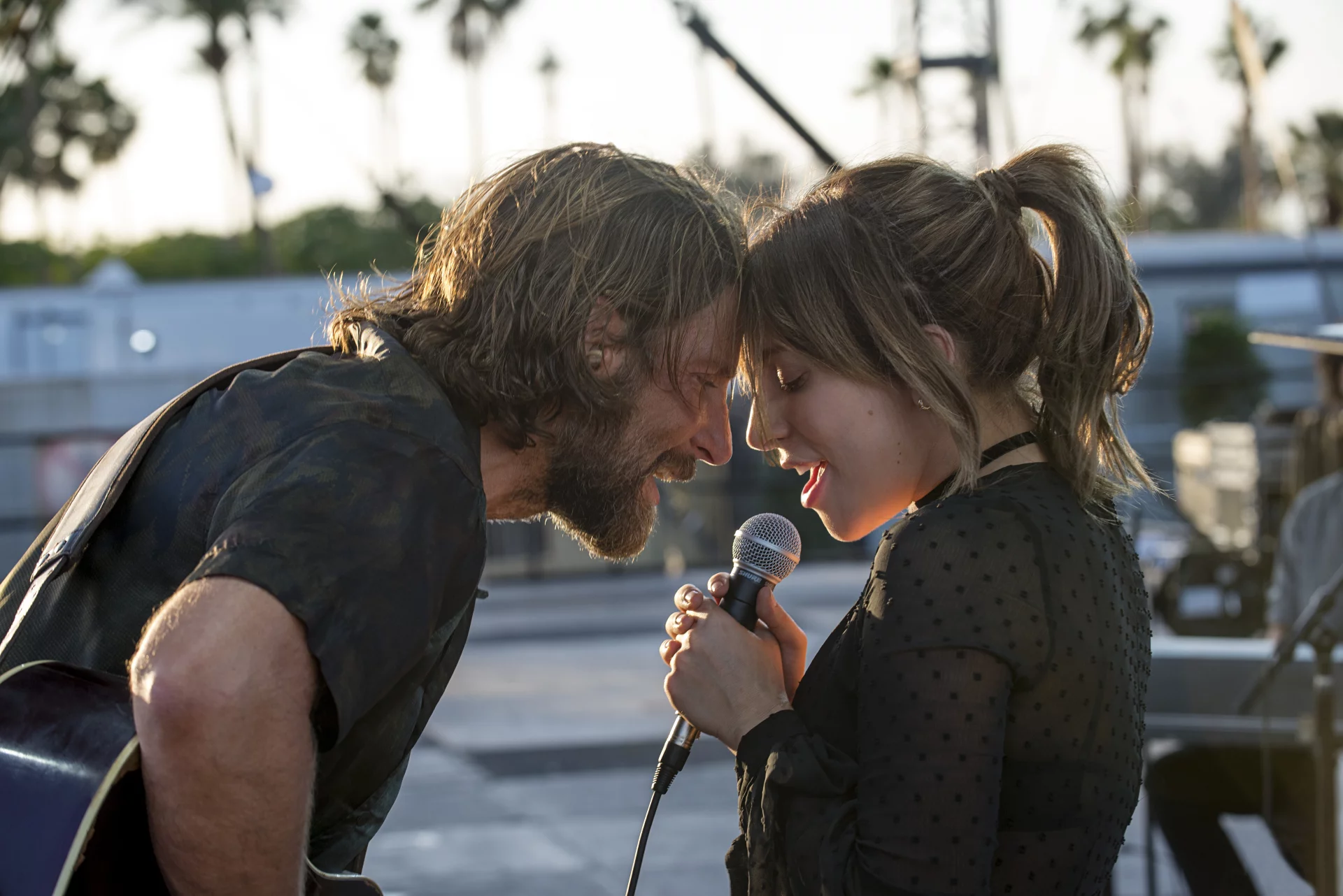 Bradley Cooper i Lady Gaga w rolach życia