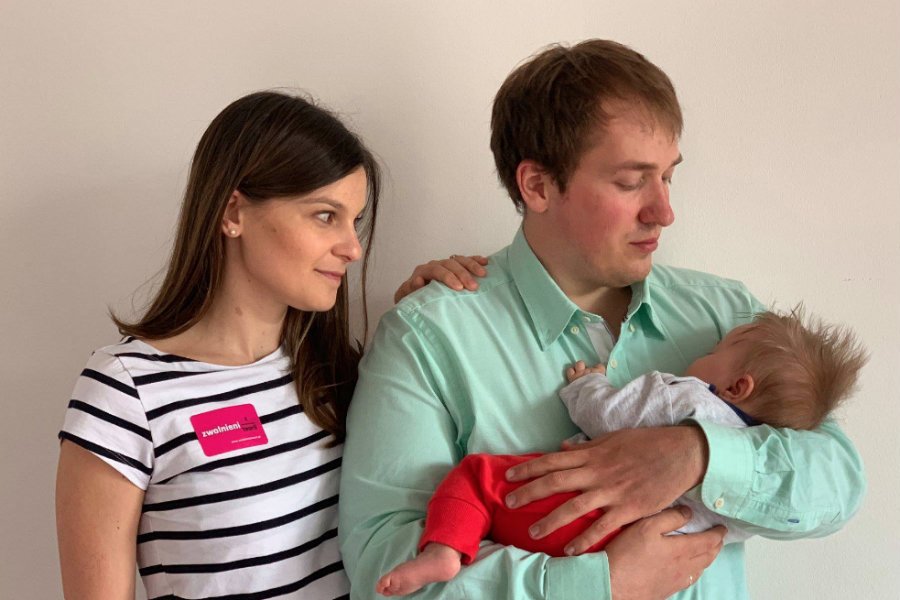 Paula i Marcin Bruszewscy przekazali 108 tys. zł na fundusz dla strajkujących nauczycieli.