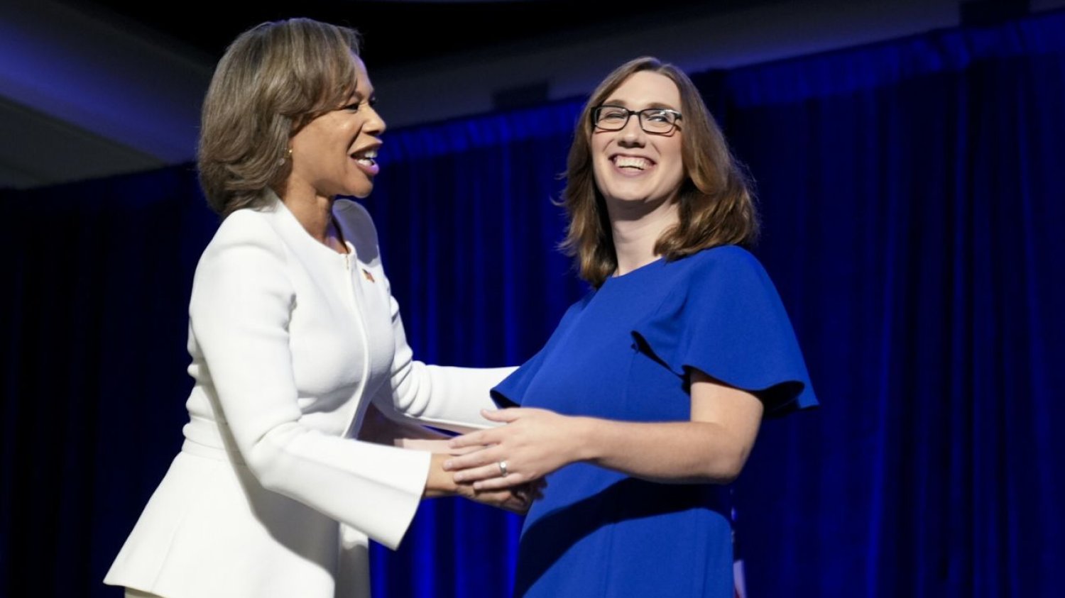 Wszyscy mówią o Trumpie i Harris, a tymczasem... jest pierwsza transpłciowa kongresmenka w USA Sarah McBride pierwszą transpłciową kongresmenką w USA