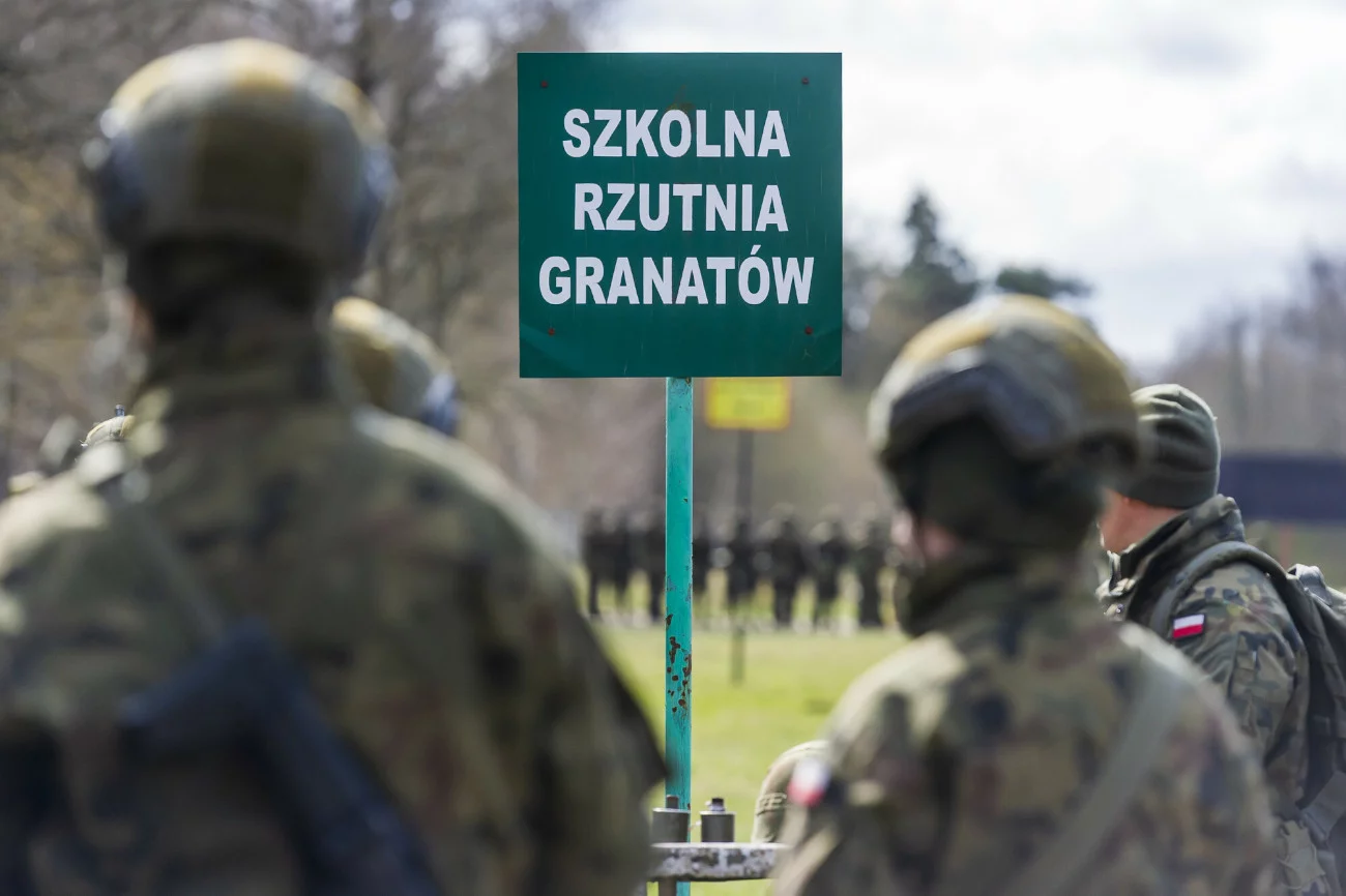 Polacy i Bałtowie obawiają się rosyjskiego ataku. "To zwiększy presję na wschodnią flankę NATO" Media: Polacy i Bałtowie obawiają się rosyjskiego ataku