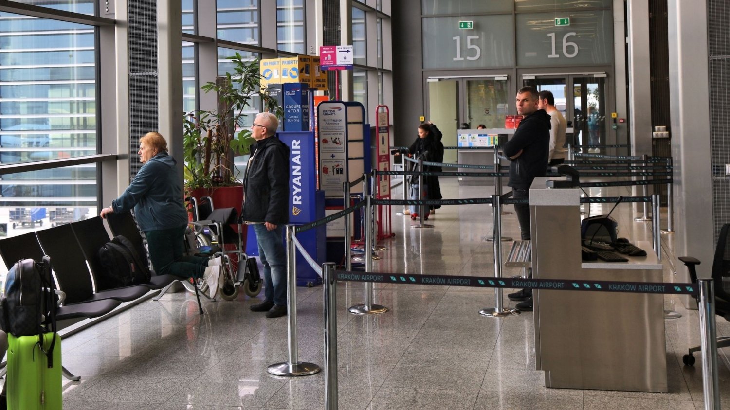 Samoloty zamiast w Krakowie lądowały w Katowicach Loty przekierowane z Krakowa do Katowic