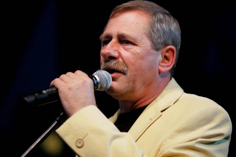 Andrzej Strzelecki zachorował na raka płuc i oskrzeli.