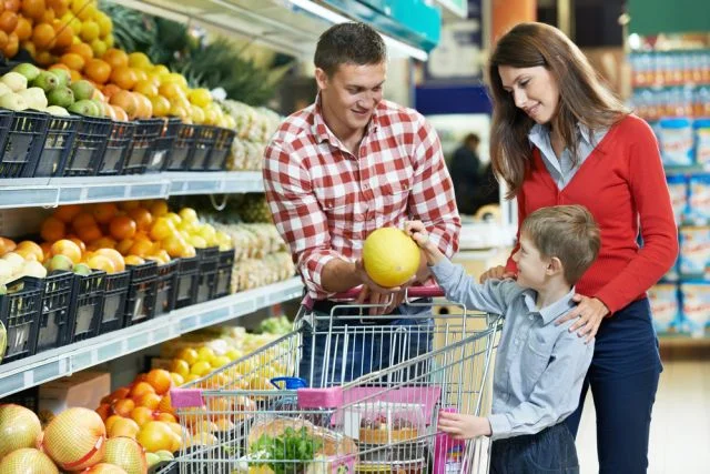 Zakupy w święta nareszcie możliwe. Episkopat: – Tego chcieli wierni.