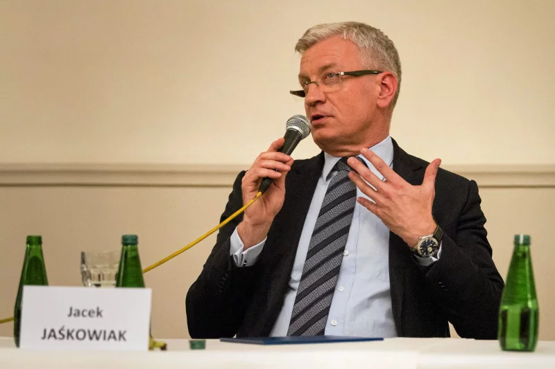 Prezydent Poznania Jacek Jaśkowiak ma na pieńku z miejscową Kurią