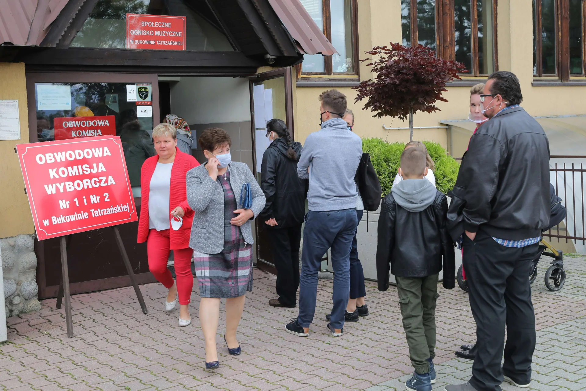 W Zakopanem, Krynicy, Białce czy Bukowinie zabrakło kart do głosowania podczas II tury wyborów prezydenckich.