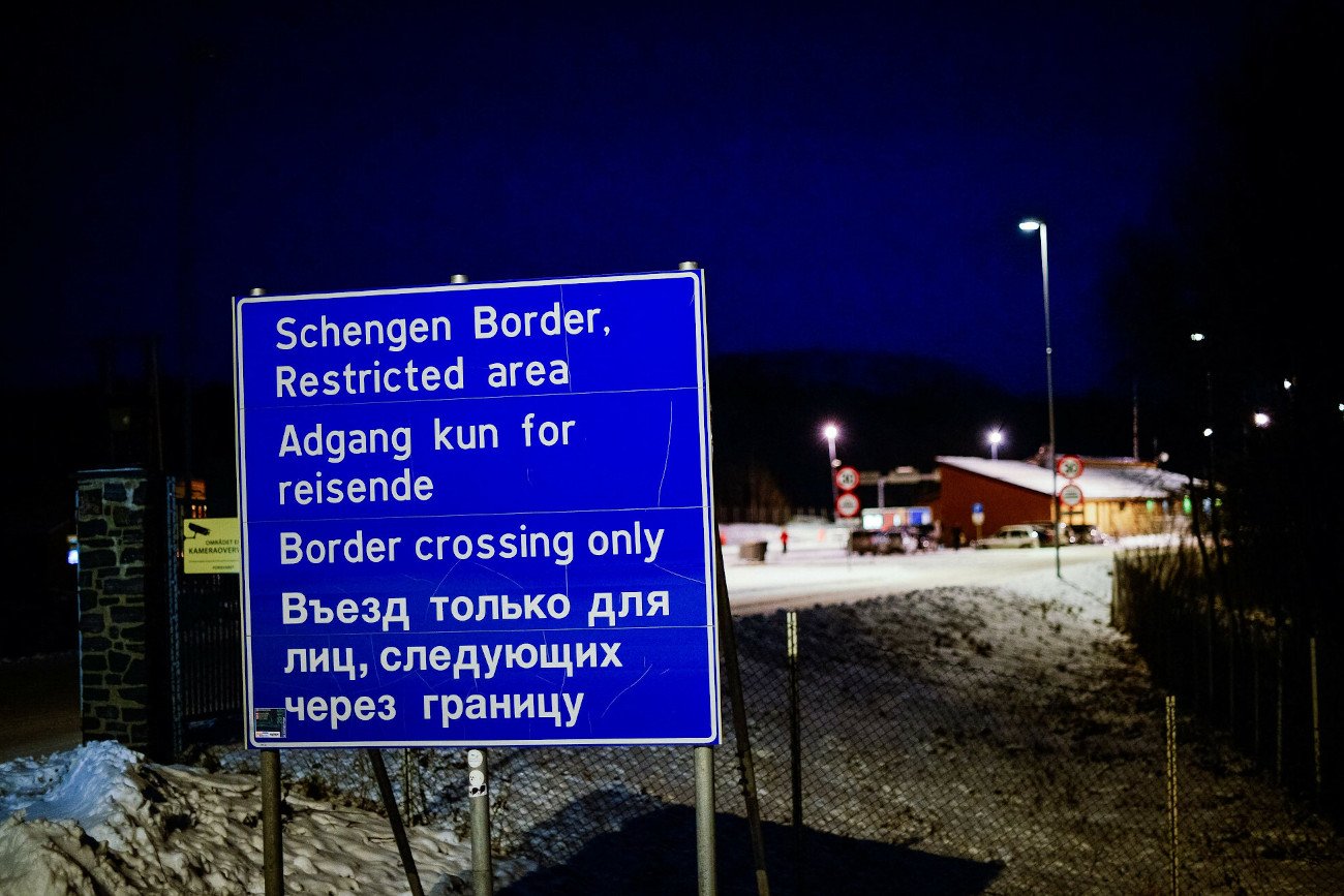 Granica Norwegii z Rosją liczy 198 km. Norwegia zaostrzyła kontrole.